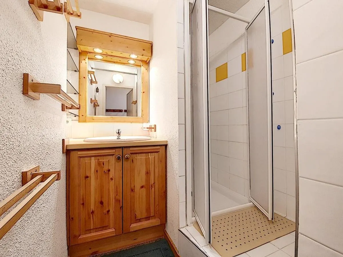 Studio Lumineux Avec Acces Direct Aux Pistes, Balcon Sud Et Proche Des Commodites - Fr-1-344-959 Saint-Martin-de-Belleville 0*,  France